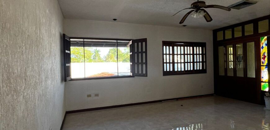 RESIDENCIA CAMPESTRE EN PRIVADA CALLEJONES DE CHUBURNA CASA PAJARO