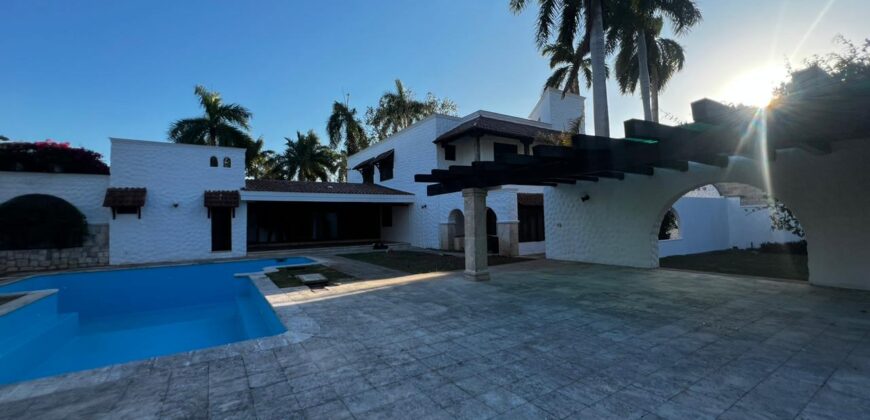 RESIDENCIA CAMPESTRE EN PRIVADA CALLEJONES DE CHUBURNA CASA PAJARO