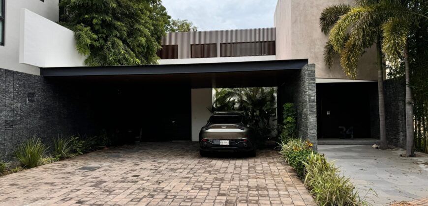 RESIDENCIA AMUEBLADA PRIVADA PUNTA LAGO