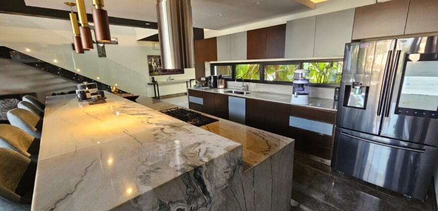 RESIDENCIA AMUEBLADA PRIVADA PUNTA LAGO